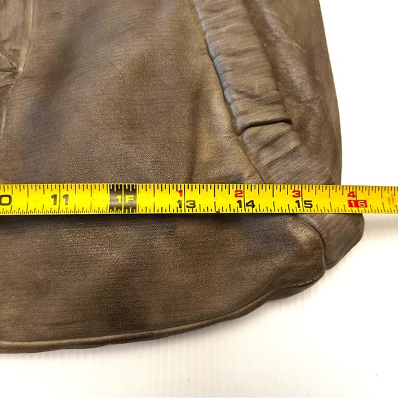 TOSCANI Made in Italy, Distressed Leather Satchel - Picture 13 of 15